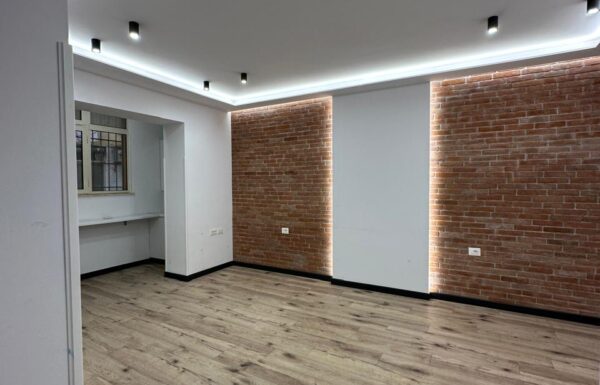 77a7b2fc-e8f6-4e47-9b4c-7af2b35987ce-1